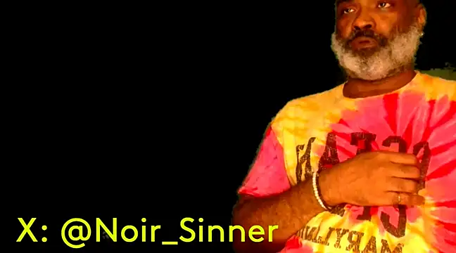 Snapshot of sinnernoir chatting on 01/31/25, 11:13 sinnernoir online show from 01/31/25, 11:13