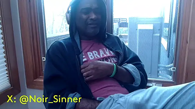 sinnernoir online show from 11/03/25, 04:32