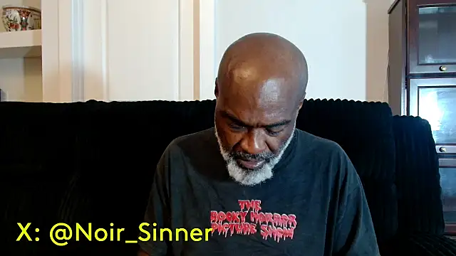 Snapshot of sinnernoir chatting on 07/12/26, 12:28 sinnernoir online show from 07/12/26, 12:28