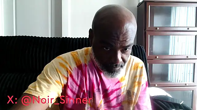 Snapshot of sinnernoir chatting on 06/27/26, 03:18 sinnernoir online show from 06/27/26, 03:18