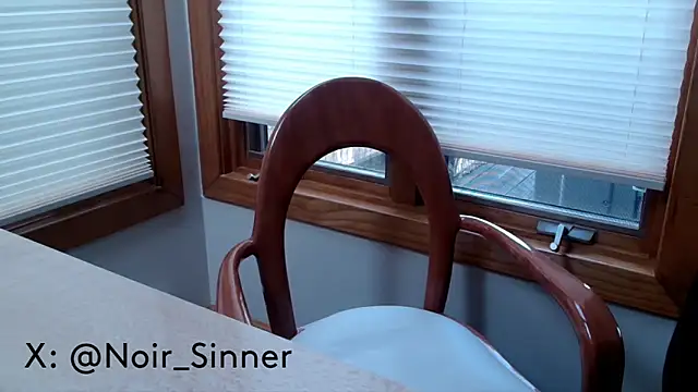 sinnernoir online show from 11/12/25, 04:11