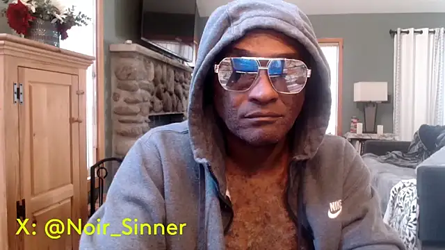 sinnernoir online show from 10/27/25, 07:37