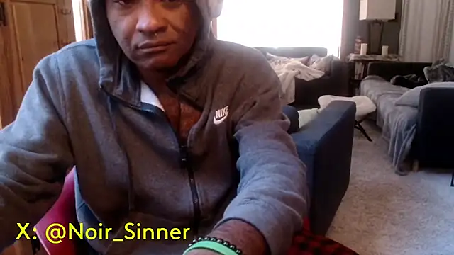 sinnernoir online show from 10/28/25, 04:06