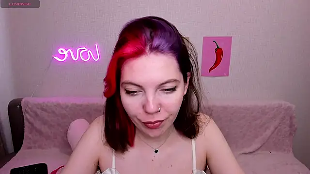 marie reyes  online show from 02/27/26, 02:56