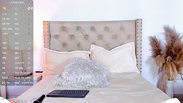 marilynrossy online show from 11/04/25, 04:05