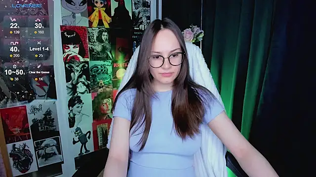 Lilly Soulmate online show from 02/27/25, 01:52