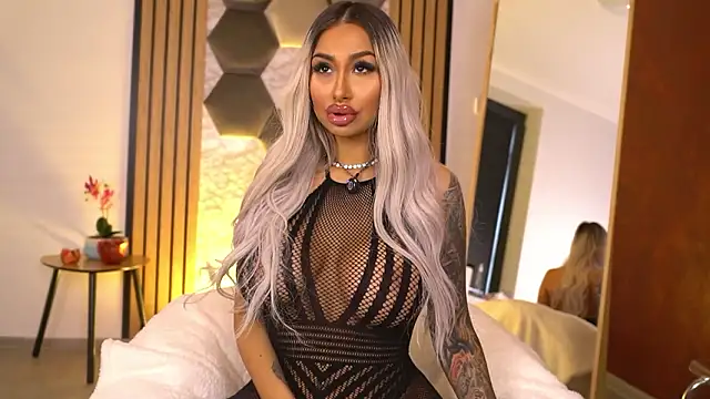 GoldenAmber online show from 02/04/26, 06:30