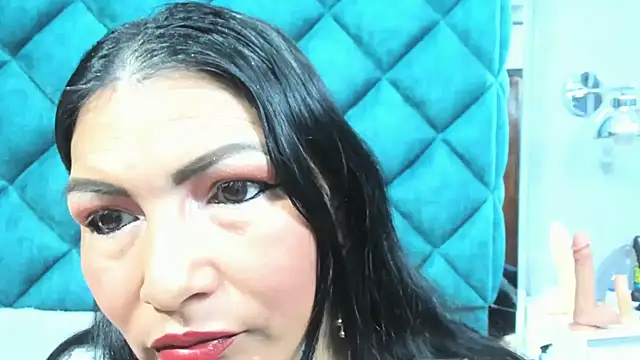 Snapshot of PENELOPELEWISs chatting on 11/20/25, 12:55 PENELOPELEWISs online show from 11/20/25, 12:55