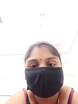 Cute-Aadhvita online show from 03/16/26, 11:36