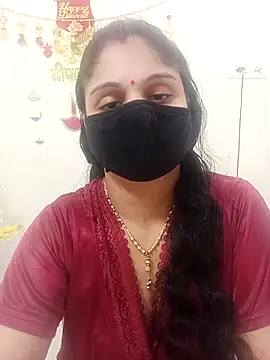 Cute-Aadhvita online show from 10/31/25, 07:49