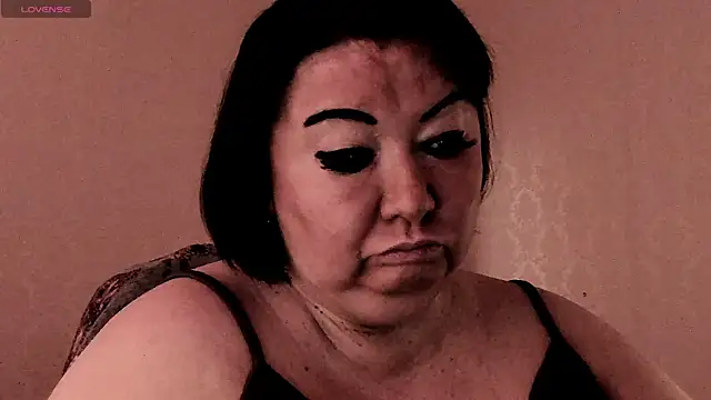 SexxyDreams1 online show from 02/07/26, 03:58