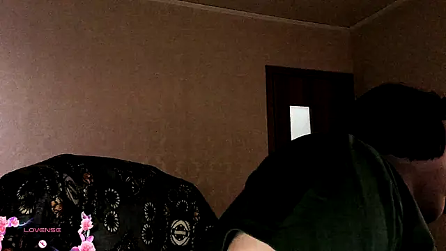 SexxyDreams1 online show from 12/05/25, 03:49