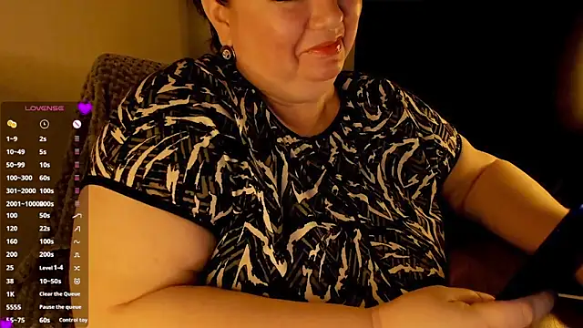 SexxyDreams1 online show from 02/06/25, 12:33