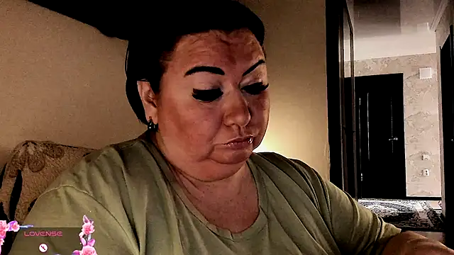 SexxyDreams1 online show from 10/02/25, 05:55