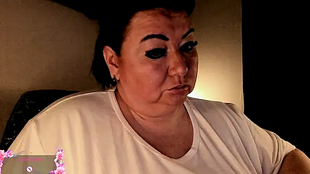 SexxyDreams1 online show from 09/24/25, 06:09