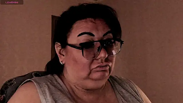 SexxyDreams1 online show from 03/10/26, 02:37