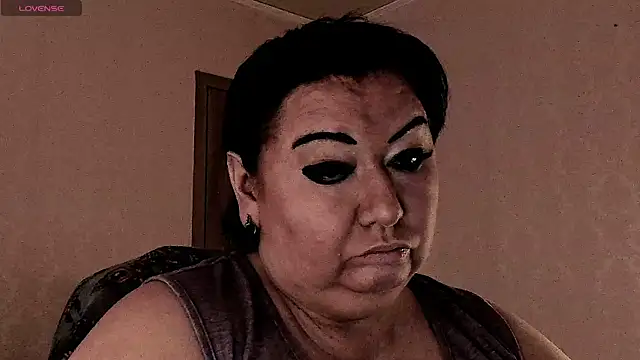 SexxyDreams1 online show from 02/09/26, 06:11