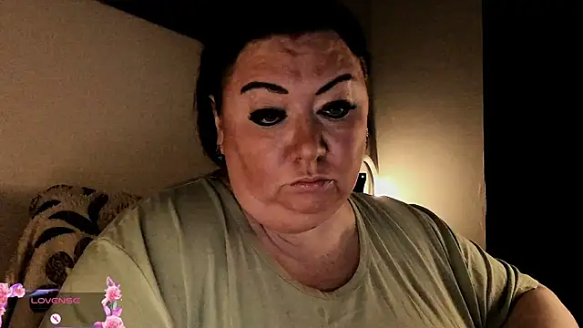 SexxyDreams1 online show from 10/05/25, 03:41