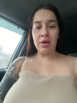 VikiDemi online show from 12/22/24, 09:09