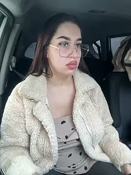 VikiDemi online show from 01/10/25, 07:35