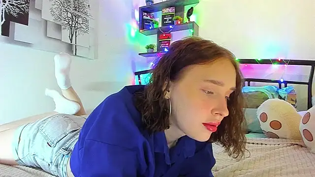 LinaTruly online show from 03/14/26, 10:05