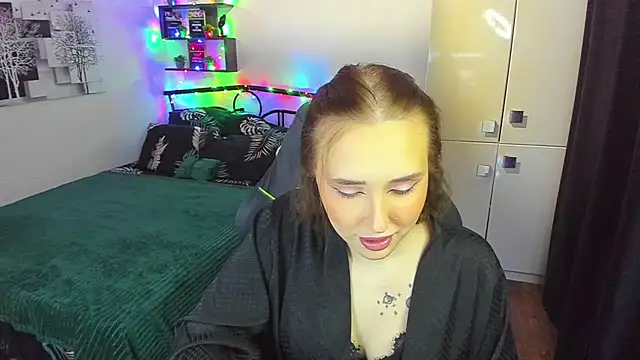 LinaTruly online show from 02/07/26, 10:18