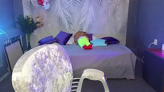 Ruby Rubarb online show from 02/23/25, 05:18