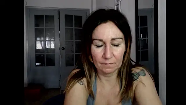 TamaraSweetxo online show from 02/04/26, 03:07