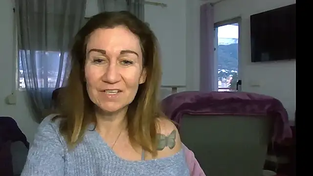 TamaraSweetxo online show from 04/26/26, 07:00
