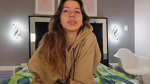 jolie lov online show from 02/09/26, 01:31