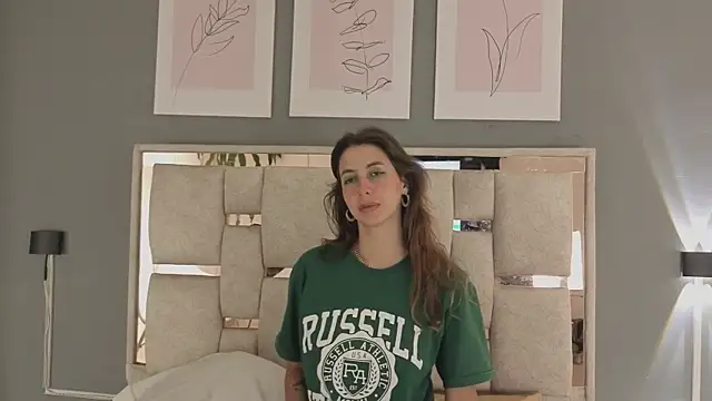 jolie lov online show from 11/01/25, 01:38