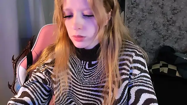 Inma Lewdness online show from 11/28/25, 08:20