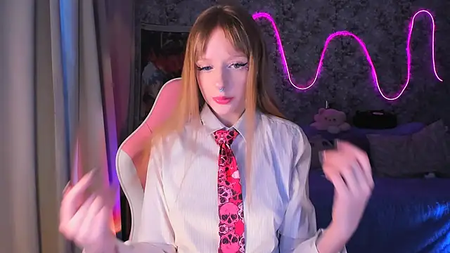 Snapshot of Inma_Lewdness chatting on 02/02/25, 11:40 Inma Lewdness online show from 02/02/25, 11:40