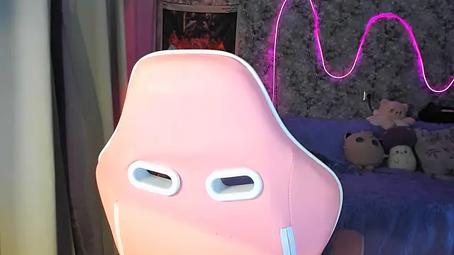 Snapshot of Inma_Lewdness chatting on 02/19/25, 09:14 Inma Lewdness online show from 02/19/25, 09:14