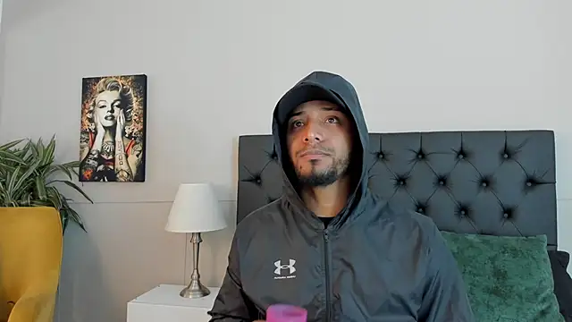 Robin Rief online show from 10/15/25, 03:16