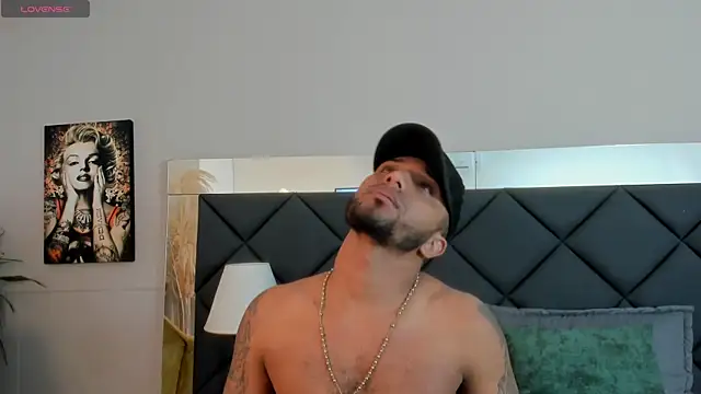 Robin Rief online show from 11/13/25, 03:32