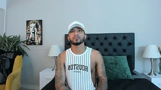 Robin Rief online show from 10/16/25, 03:59