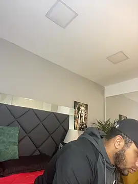 Robin Rief online show from 02/05/26, 03:46