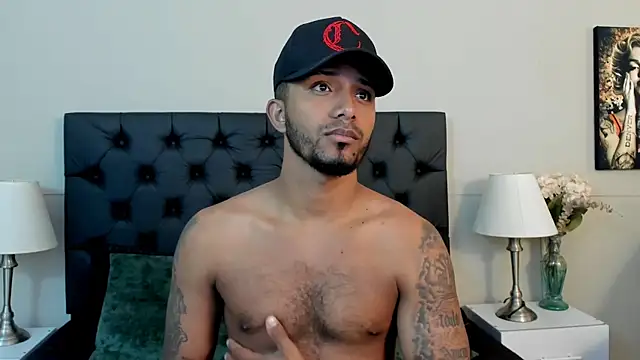 Robin Rief online show from 09/13/25, 03:28