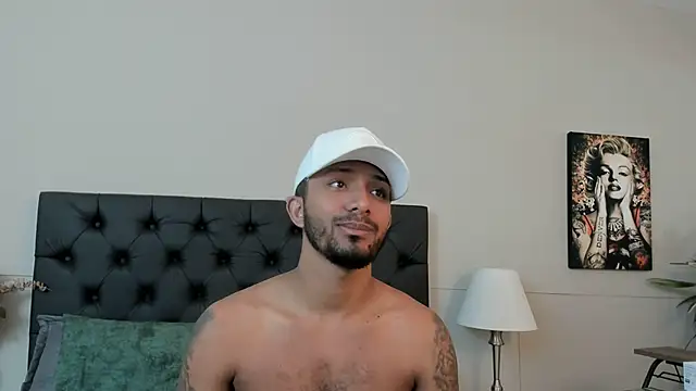 Robin Rief online show from 09/20/25, 03:33