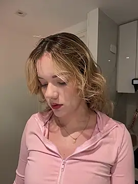 NicoleCut online show from 03/12/26, 10:08