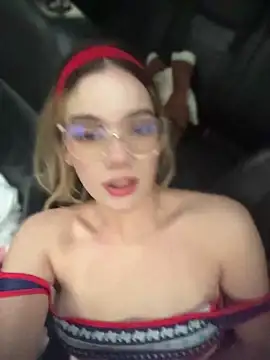 NicoleCut online show from 05/01/26, 10:15