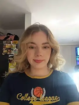 NicoleCut online show from 05/25/26, 08:57