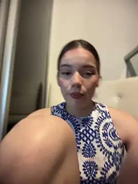 NicoleCut online show from 07/01/26, 12:22