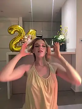 NicoleCut online show from 02/10/26, 11:59