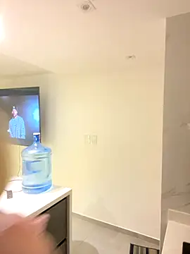 Snapshot of NicoleCut chatting on 12/02/25, 10:50 NicoleCut online show from 12/02/25, 10:50