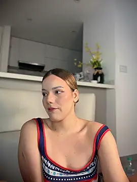 NicoleCut online show from 05/31/26, 09:37