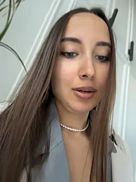 Snapshot of VelvetVixenI chatting on 07/12/26, 05:03 VelvetVixenI online show from 07/12/26, 05:03