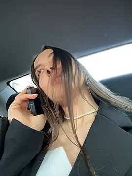 VelvetVixenI online show from 05/15/26, 05:00