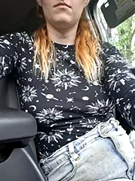 hellostormy  online show from 05/06/26, 02:10